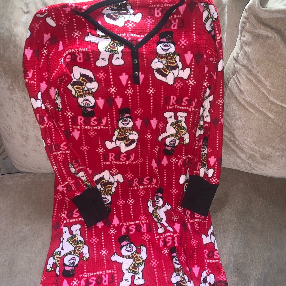 Long sleeve Frosty Night Gown